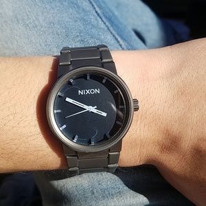 Nixon cannon watch